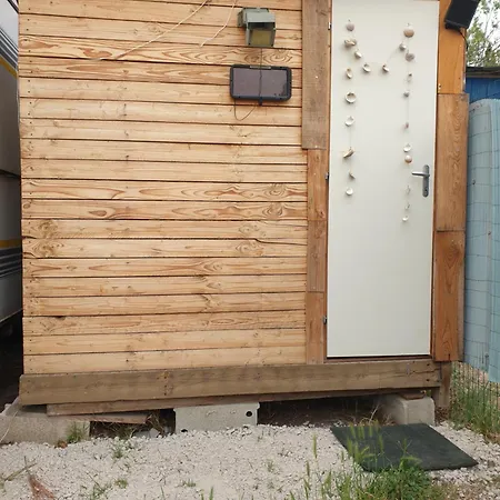 Mobil Home Chez Un Particulier Pour 1 A 4 Personnes A 800 M De La Plage De Valras Pas Dans Un Camping Serignan Exterior photo
